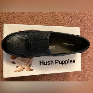 Hush Puppies Ease Black Leather Women’s 9W (Wide)